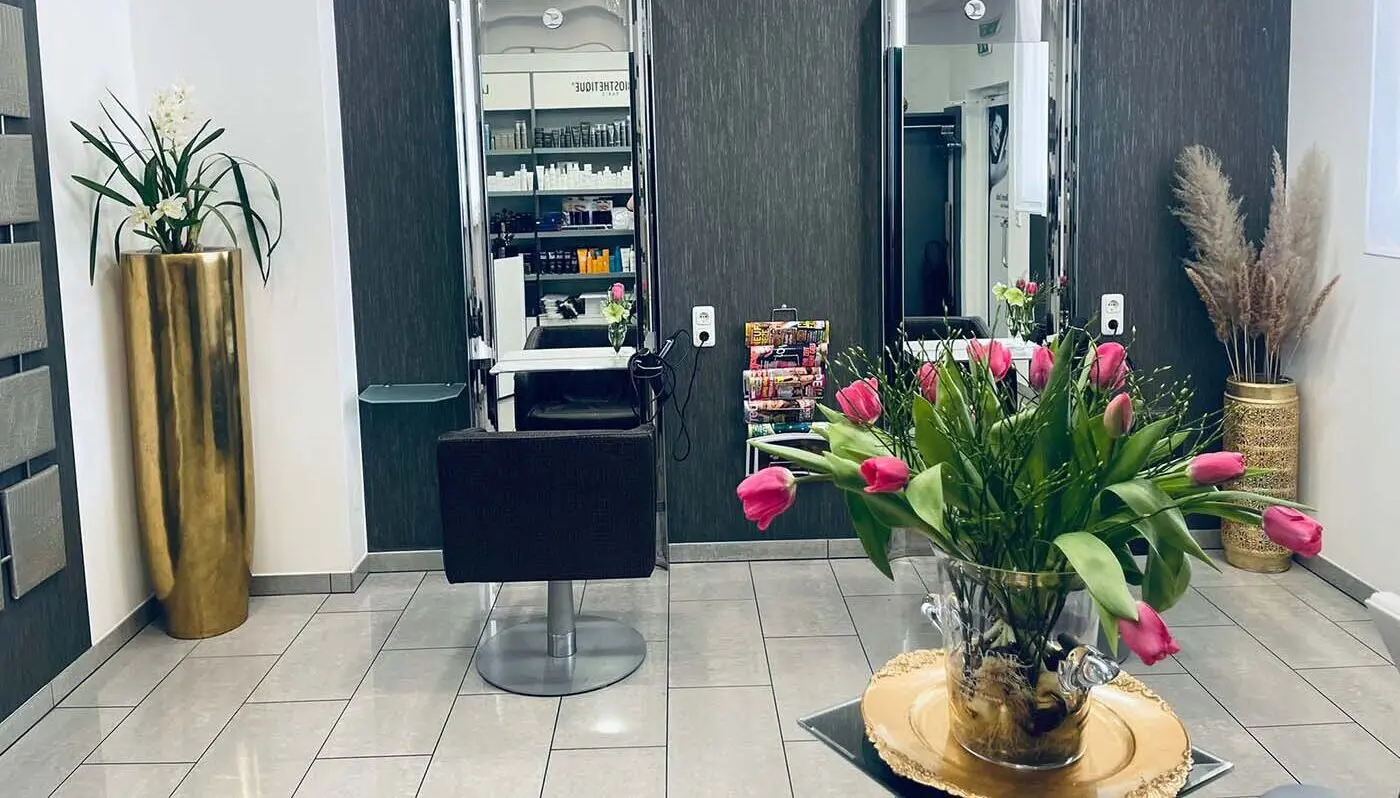 Friseur Elisabeth Prutti Salon 2 e1707750786134